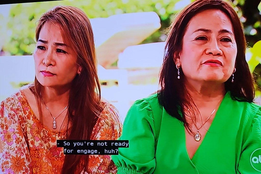 Jenn's mom doesn't beat around the bush #TheBachelorette #bachelorette