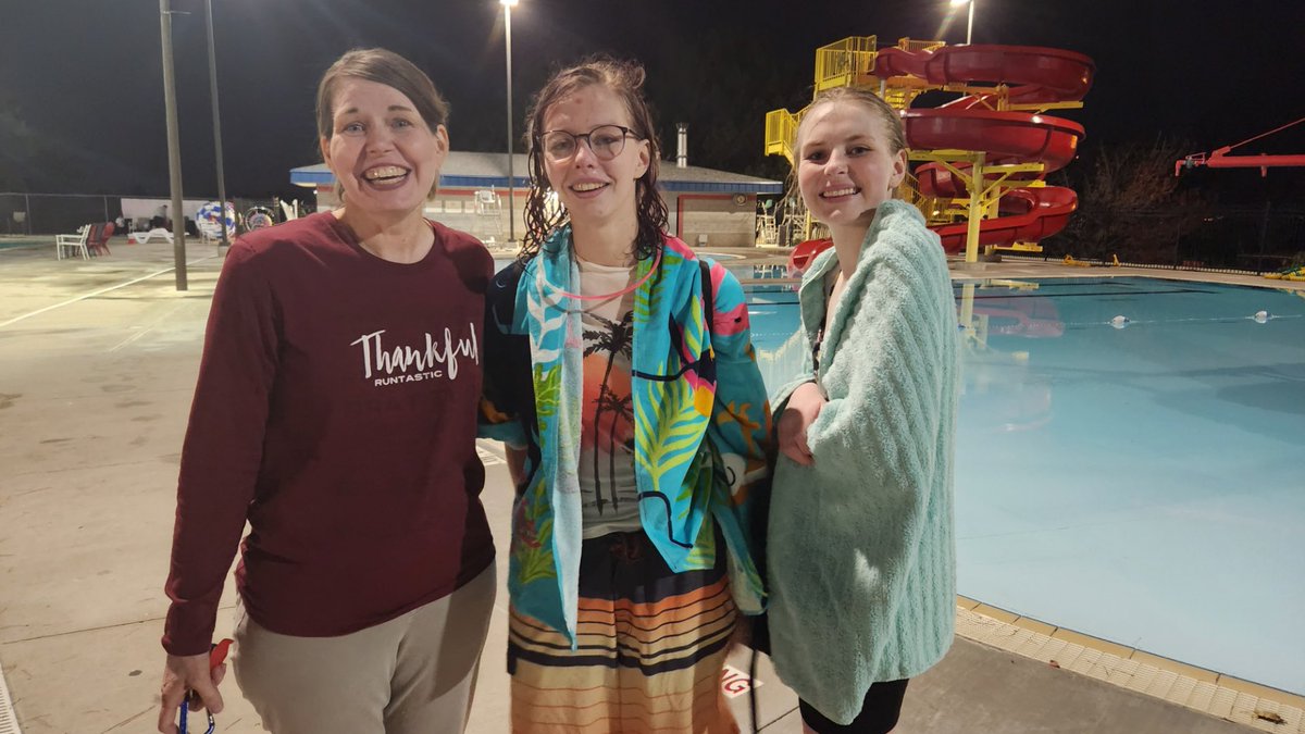 LiahonaPrep's tweet photo. Our warriors had a great time at the pool party! https://t.co/B0d8cwZUAE