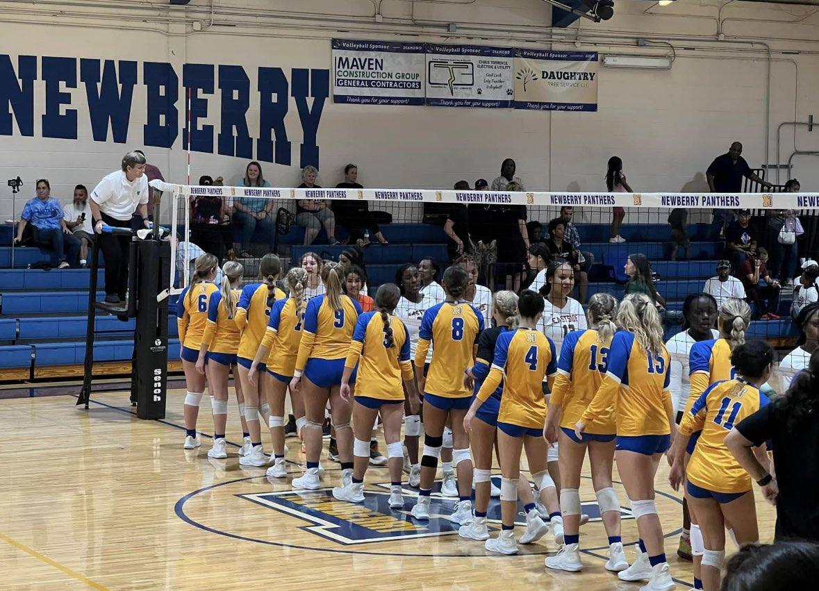 NHSPantherVB's tweet photo. 🧹🧹🧹 sweep against Eastside tonight 3-0 https://t.co/Z0sD2ZmsR0