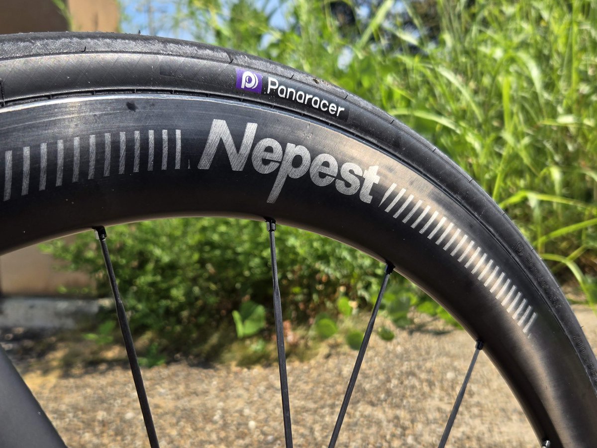 Nepestworld's tweet photo. When buying a wheelset, what do you prioritize: performance, looks, or price?
Performance = Repost 🔁
Looks = Like! ❤️
Price = Comment your desired price 💬
#wheelsets #roadbike #bikelife #cycling https://t.co/65wqemIYec