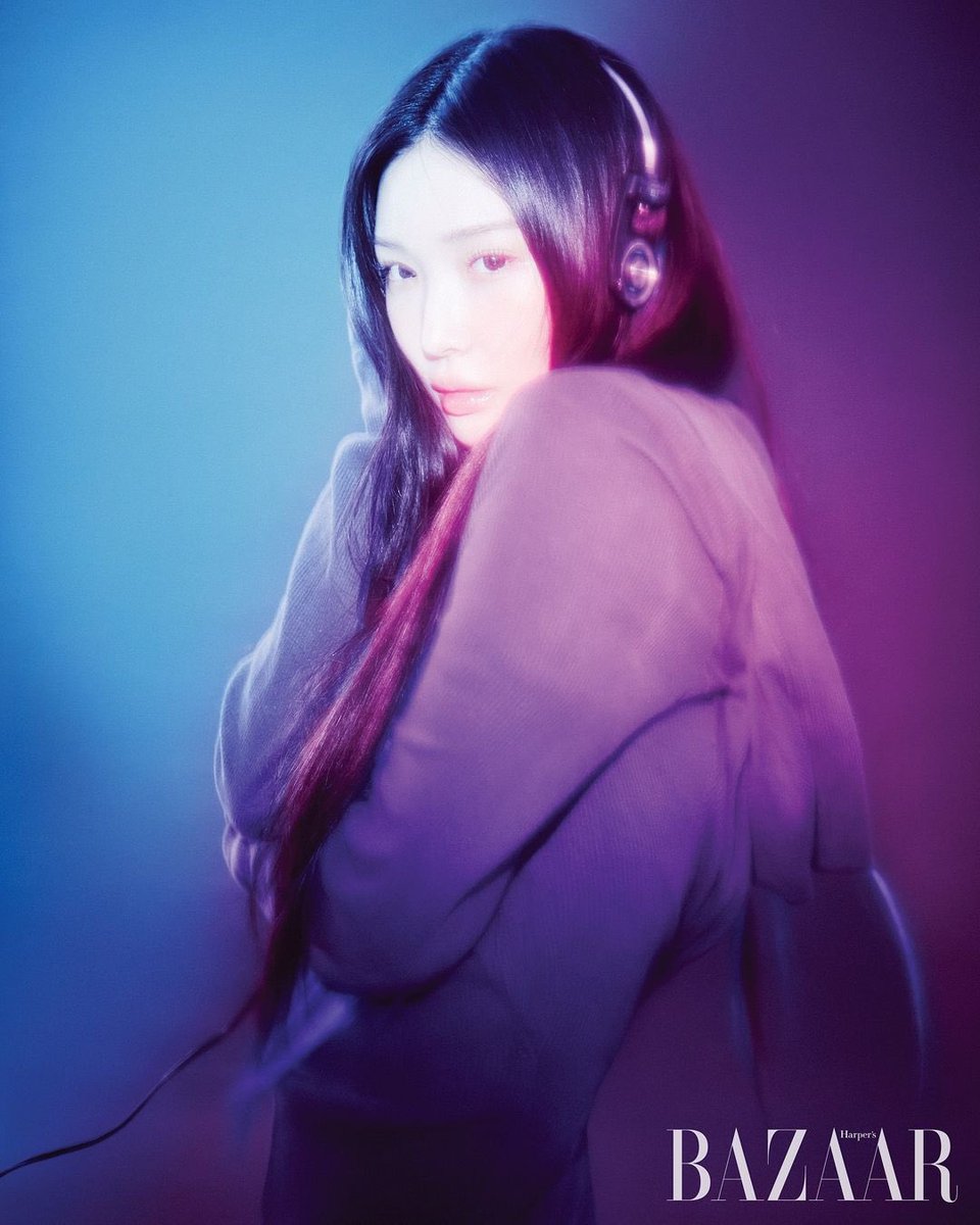 ChunghaGlobal's tweet image. 240828 Chungha for Harper’s Bazaar Korea September 2024 

instagram.com/p/C_MkLSoyYmH/…

#청하 #CHUNGHA @CH_CHUN9HA