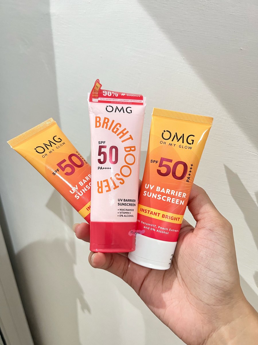 blueskycean's tweet image. LUCU BANGET SUNSCREEN YANG SELALU KU REPURCHASE GANTI PACKAGING???!

ada tambahan bright boosternya juga tapiii harga tetep 20ribuan🤣👊
#skincareroutine
