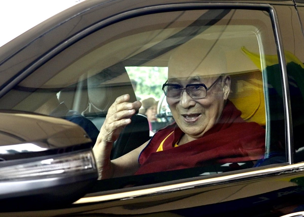 kalsang_jigme's tweet photo. “On August 28th, His Holiness the Dalai Lama safely arrived in Dharamsala after a month-long journey, including knee surgery and teachings in the United States and Europe. https://t.co/QErRrcLUgf