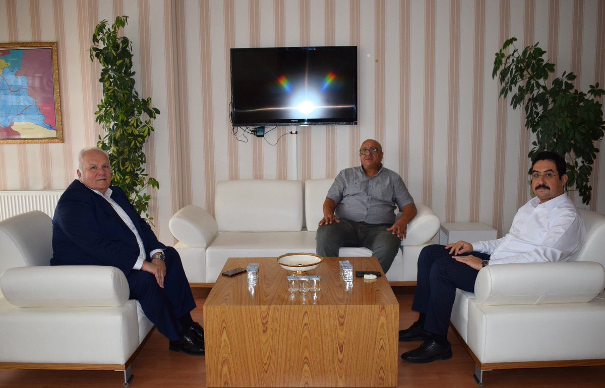 Bala Nüfus Müdürlüğü (@balanufus1167) on Twitter photo Sayın Kaymakamımız Ali YILDIRIM Beyin kabulleri Misafirperverliği, Ankara İl Nüfus ve Vatandaşlık Müdürümüz Sn Mustafa GÜNGÖRLÜ ve Merkez İlçe Nüfus Müdürümüz Sn Sibel GÜVEN' e eğitici ve yol gösterici denetimlerinden ötürü saygılarımızı arz ederiz.
<a href="/ankara_il/">Ankara İl Nüfus ve Vatandaşlık Müdürlüğü</a> <a href="/06balakaymakam/">T.C. Bala Kaymakamlığı</a> Sayın Kaymakamımız Ali YILDIRIM Beyin kabulleri Misafirperverliği, Ankara İl Nüfus ve Vatandaşlık Müdürümüz Sn Mustafa GÜNGÖRLÜ ve Merkez İlçe Nüfus Müdürümüz Sn Sibel GÜVEN' e eğitici ve yol gösterici denetimlerinden ötürü saygılarımızı arz ederiz.
<a href="/ankara_il/">Ankara İl Nüfus ve Vatandaşlık Müdürlüğü</a> <a href="/06balakaymakam/">T.C. Bala Kaymakamlığı</a>