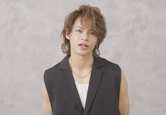 【商品追加】上田竜也 DAZZLE まとめ売り 上田竜也ファンクラブ DAZZLE 入会特典セット - メルカリ