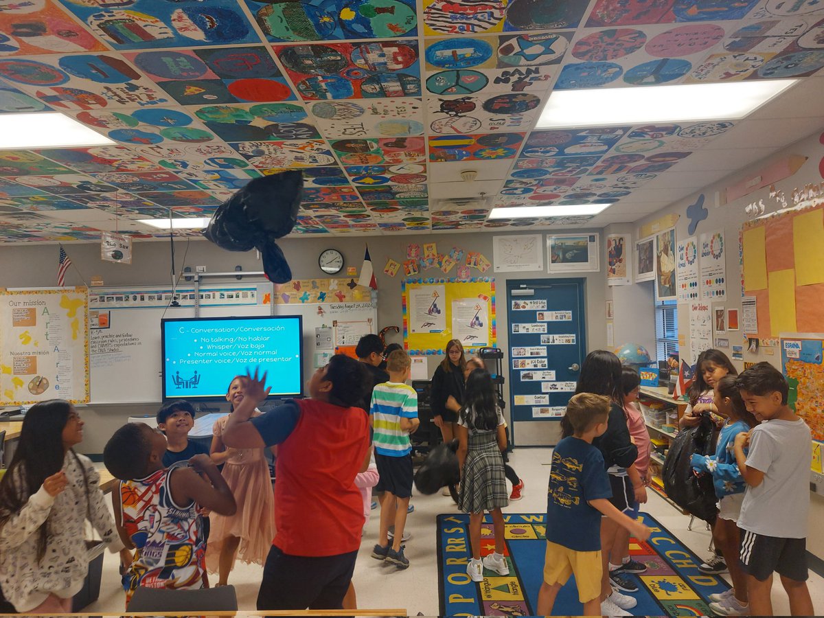 Camille M. Hernandez (@artistacamille) on Twitter photo <a href="/GCISD/">Grapevine-Colleyville ISD</a> <a href="/GCISDFineArts/">GCISD Fine Arts</a> <a href="/TimberlineNews/">Timberline Elementary School</a>
Students in 4th and 5th working as a team, synergizing and establishing positive mindset and perseverance. <a href="/GCISD/">Grapevine-Colleyville ISD</a> <a href="/GCISDFineArts/">GCISD Fine Arts</a> <a href="/TimberlineNews/">Timberline Elementary School</a>
Students in 4th and 5th working as a team, synergizing and establishing positive mindset and perseverance.