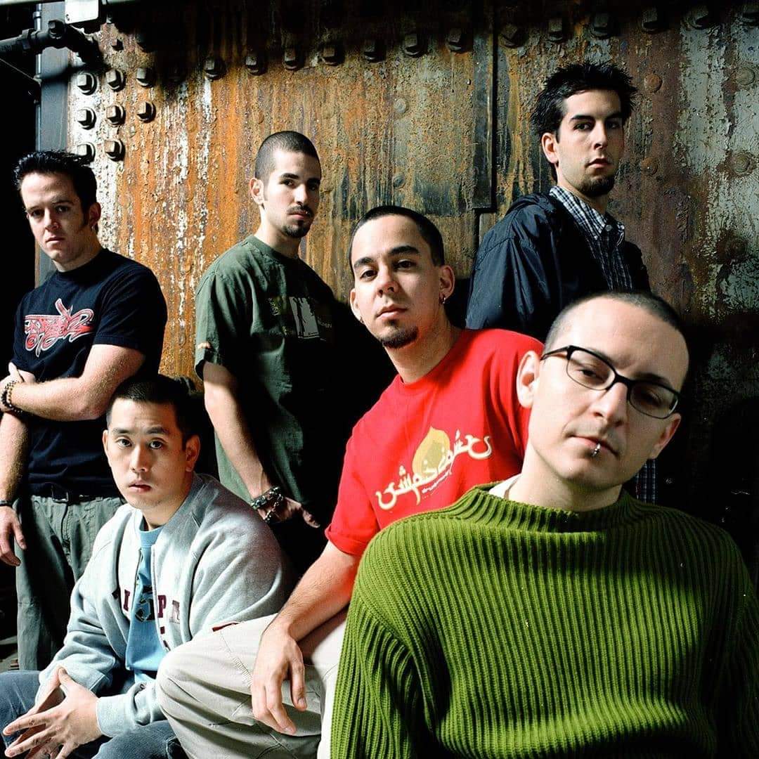 #LinkinPark 
Mmm what could this announcement be 😏🤔❤🎵🎹🎤🎧🥁🎸🎛