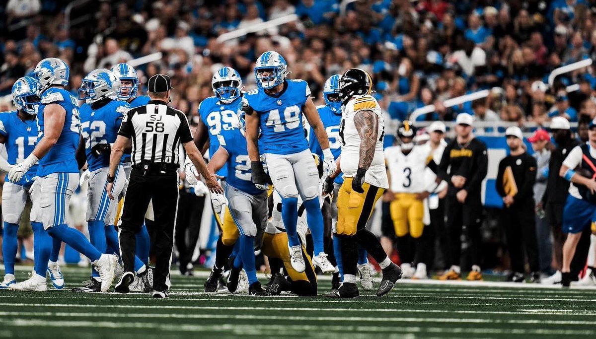 JacobsFootball (@hdjacobsfball) on Twitter photo A big congratulations to <a href="/lcstrick05/">loren strickland</a> on making the 53 man roster for the <a href="/Lions/">Detroit Lions</a> ! One of the best to put on the uniform for the Golden Eagles! First player in school history to make an NFL team 😤
You will not find a harder worker
<a href="/Wr86Zimm/">Coach Zim</a> <a href="/HDJ_Athletics/">Jacobs Athletics</a> <a href="/MitzWilliam/">@MitzWilliam</a> <a href="/Wr86Zimm/">Coach Zim</a> A big congratulations to <a href="/lcstrick05/">loren strickland</a> on making the 53 man roster for the <a href="/Lions/">Detroit Lions</a> ! One of the best to put on the uniform for the Golden Eagles! First player in school history to make an NFL team 😤
You will not find a harder worker
<a href="/Wr86Zimm/">Coach Zim</a> <a href="/HDJ_Athletics/">Jacobs Athletics</a> <a href="/MitzWilliam/">@MitzWilliam</a> <a href="/Wr86Zimm/">Coach Zim</a>