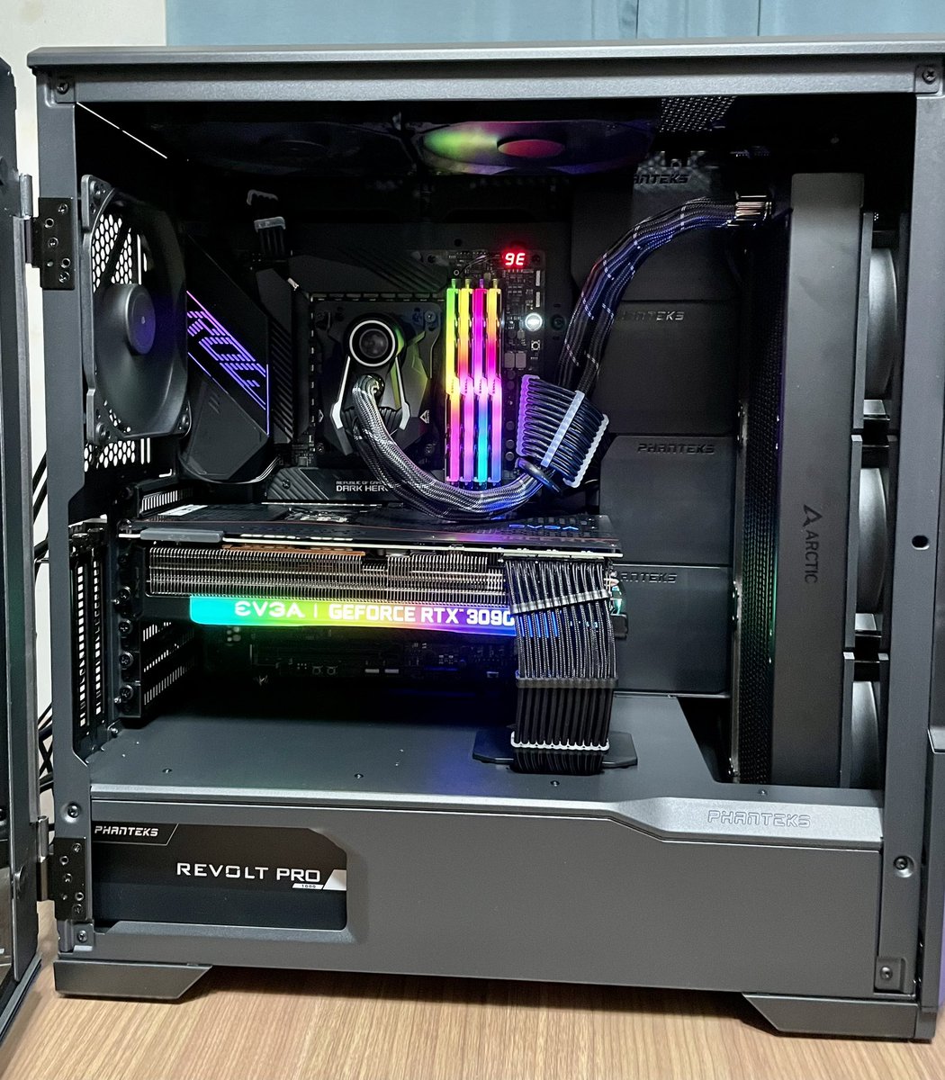 lassosass's tweet photo. @PowerGPU https://t.co/P0SVEYOs2R