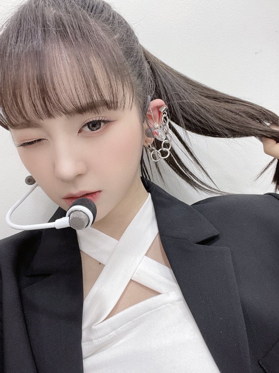 𝙻os #𝚜𝕚𝐫e𝕟s𖠇ིུ͠𝚋ea𝕥𝚜 hoy suenan en mi cabeza más que nunca ♡🍥 𝚢 es que me volví toda una nueva oyente de las #𝚜𝕚𝐫e𝕟sʼཋྀུ⃨饐ℑmpu𝐫𝕚t𝕚es que nos 𝚑an regalado estas bebés el día de 𝚑oy, es una canción que queda recomendada.

苺:𝚋ǝrry ✿ ུ̩̩͙̼ . 𝐫u𝕤h #𝐥ilac