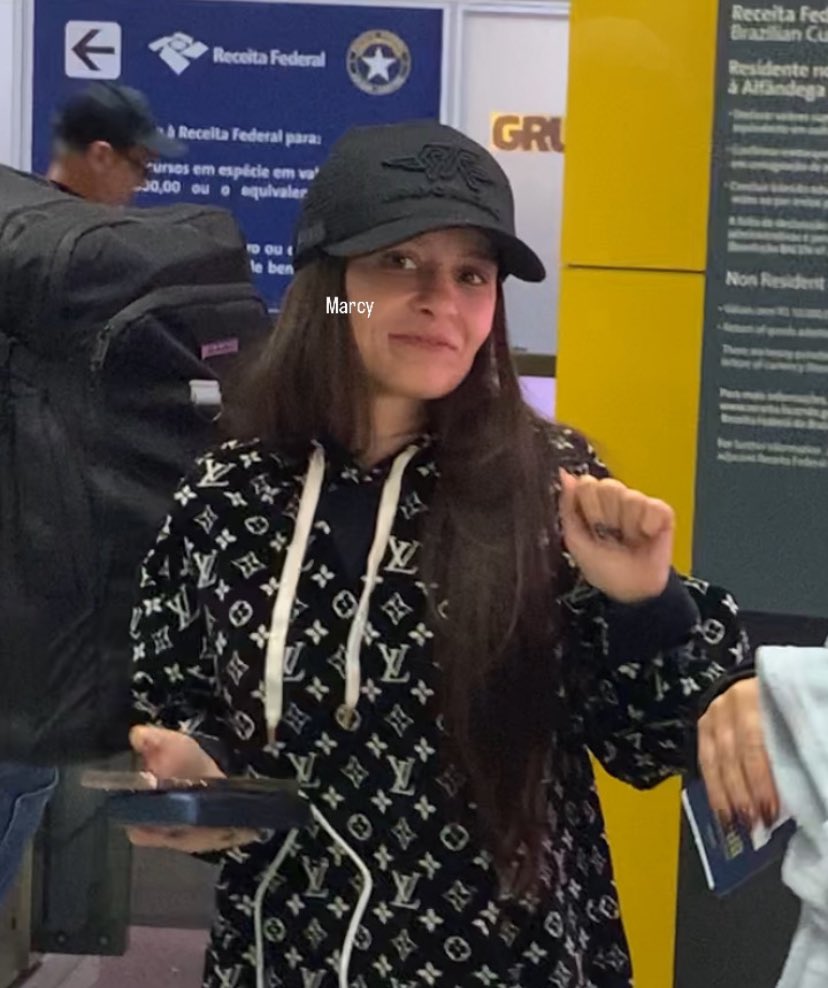 moursmaiara's tweet photo. Ela é o amor da minha vida ! ❤️‍🩹 https://t.co/YphBQGmUQp