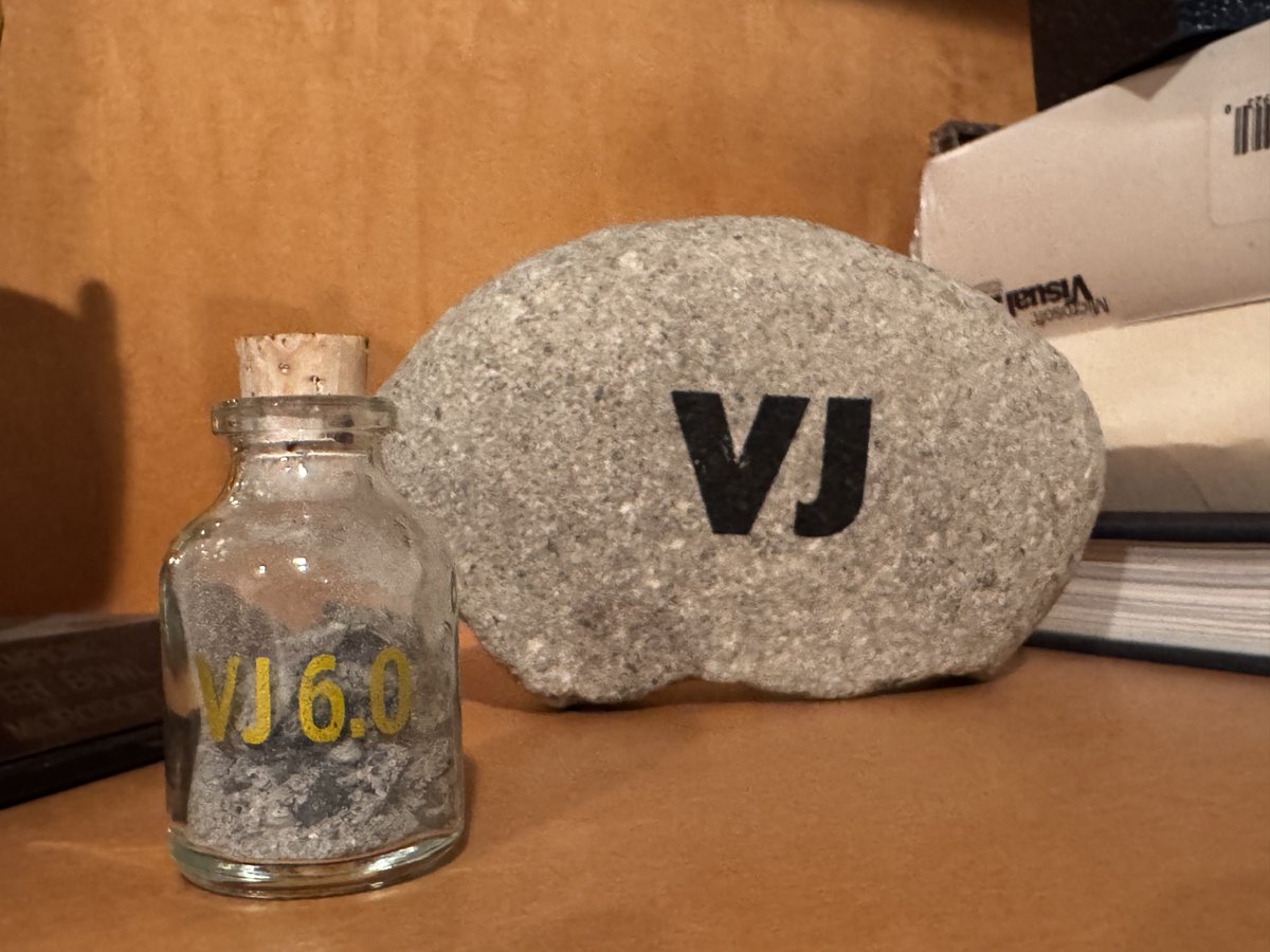 Greg DeMichillie tweet media