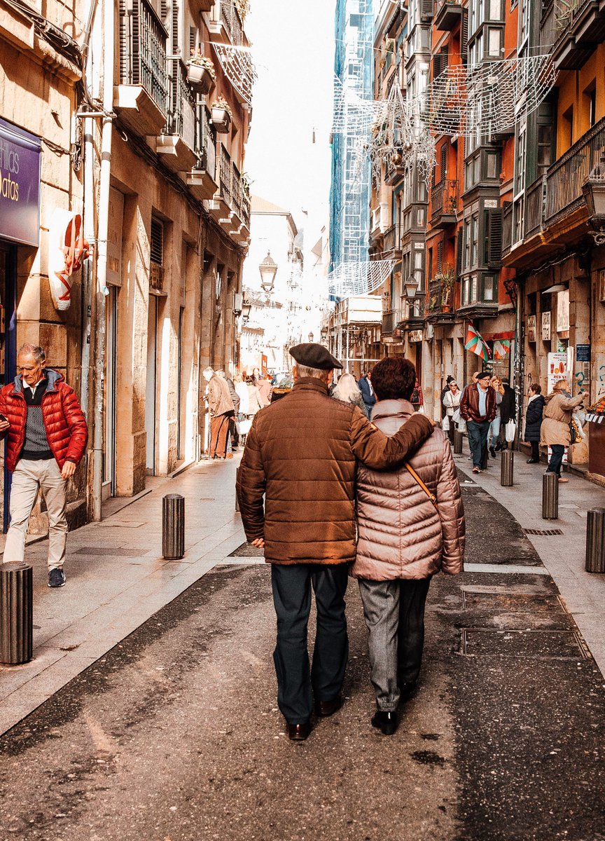 NickLovesSpain's tweet photo. 1. The Quality of Life

What better measure than how long people live?

Spain ranks 11th worldwide, with a life expectancy of 83.67 years between the sexes.