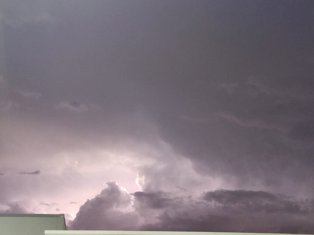 I litteraly took these pics a hour apart at walmart.