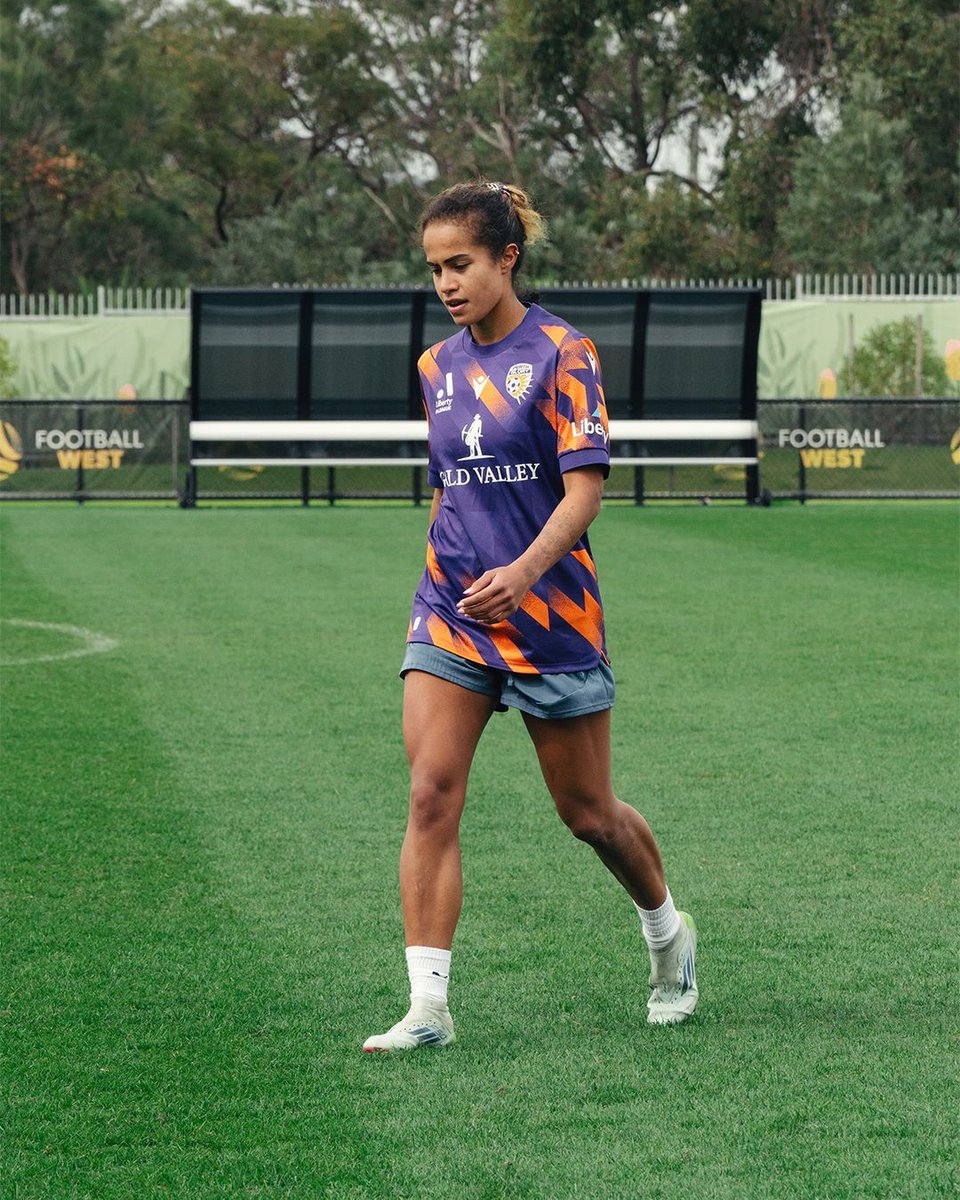 PerthGloryFC's tweet image. Mary Fowler 🤝 Perth Glory
#ONEGlory