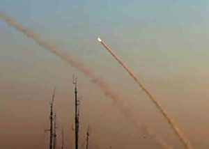 yespunjab's tweet image. N.Korea test-fires multiple rocket launcher equipped with new guidance system

#NorthKorea #TestFire #Multiplerocketlauncher #guidancesystem #YesPunjab 

yespunjab.com/?p=28138