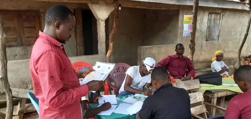 Oxford Population Health (OxPop) (@oxford_ndph) on Twitter photo Preventive #vaccinations could be a key strategy against #LassaFever and the next #pandemic, new study suggests. π·π
Read more π bit.ly/3ZlmeSD
<a href="/LivUni/">University of Liverpool</a> <a href="/UniofOxford/">University of Oxford</a> <a href="/OxfordMedSci/">Medical Sciences</a> <a href="/CEPIvaccines/">CEPI</a> @tropmedoxford <a href="/linksbridge/">Linksbridge SPC</a> <a href="/HERC_Oxford/">Health Economics Research Centre (HERC)</a> Preventive #vaccinations could be a key strategy against #LassaFever and the next #pandemic, new study suggests. π·π
Read more π bit.ly/3ZlmeSD
<a href="/LivUni/">University of Liverpool</a> <a href="/UniofOxford/">University of Oxford</a> <a href="/OxfordMedSci/">Medical Sciences</a> <a href="/CEPIvaccines/">CEPI</a> @tropmedoxford <a href="/linksbridge/">Linksbridge SPC</a> <a href="/HERC_Oxford/">Health Economics Research Centre (HERC)</a>