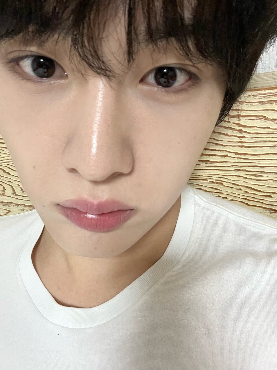 DD_0908's tweet photo. 이잉 ㄱㅇㅇ💕 https://t.co/CrQfeB8jHZ