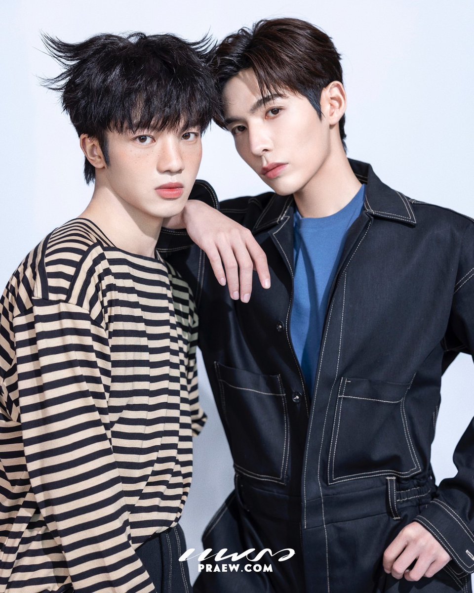 TammyMiiii's tweet photo. เขินความสูงพี่เล่อน้องข่ายหนักมาก ท่าโพสต์จึ้ง!!!!!! ขอนิตยสารคู่ด่วนค่ะ!!!!

#MeetYouAtTheBlossom
#ก่อนดอกไม้บาน 
#Lilelesliee #Wangyunkai https://t.co/APtuMSPkdZ