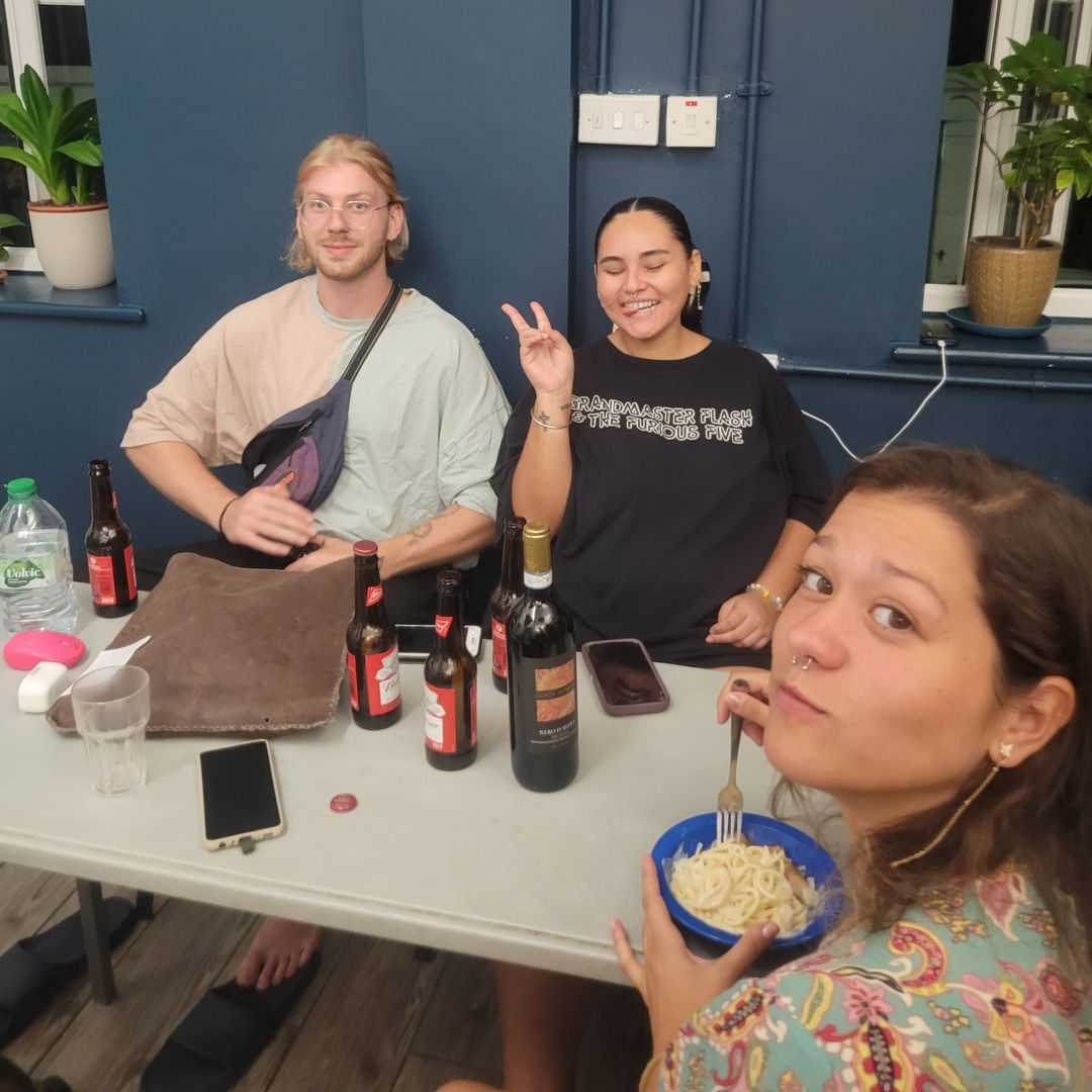 LDNBackpackers's tweet photo. Free dinner nights = the best nights! 🍽️✨ Join us every Tuesday and Thursday for a feast and some fun vibes in our common room. Come for the food, stay for the company! 
.
.
.
#hostellondon
#hostel
#hostellife
#hostelworld
#hostels
#hosteleria
#hostellife😍 https://t.co/fZSWko2m9K