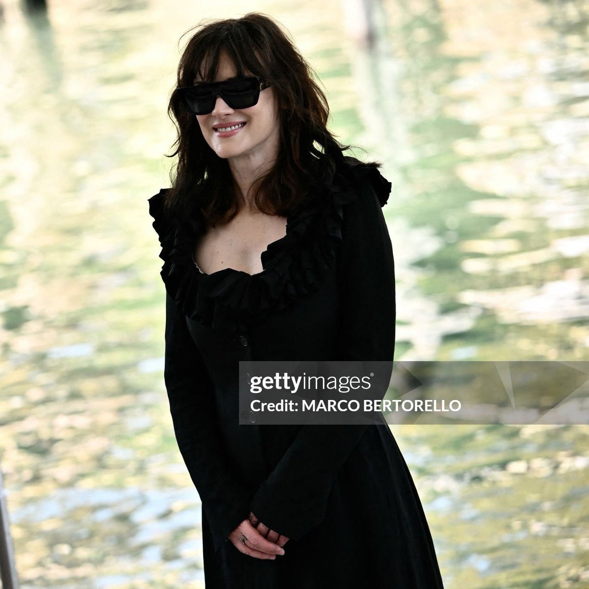 BESTOFWlNONA's tweet photo. Winona Ryder at the 81st Venice International Film Festival. https://t.co/sTmMX0bImX