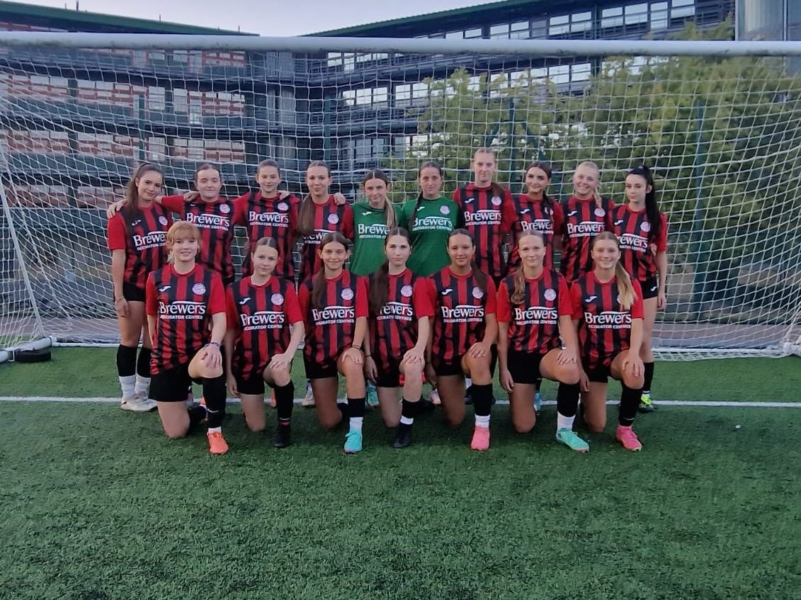 saltdeanutd18s's tweet photo. That’s 5 wins from 5 for our preseason so far with a 5-0 win against Ebbsfleet United U18 Women last night.

Goals from Martha Behr x 2, Holly MacLeod, Connie Bagnall and Marta Slyfield. POTM going to Francesca Hanlon.

Up next: Fulham FC on 7th September. https://t.co/i5ylrCy9Hj