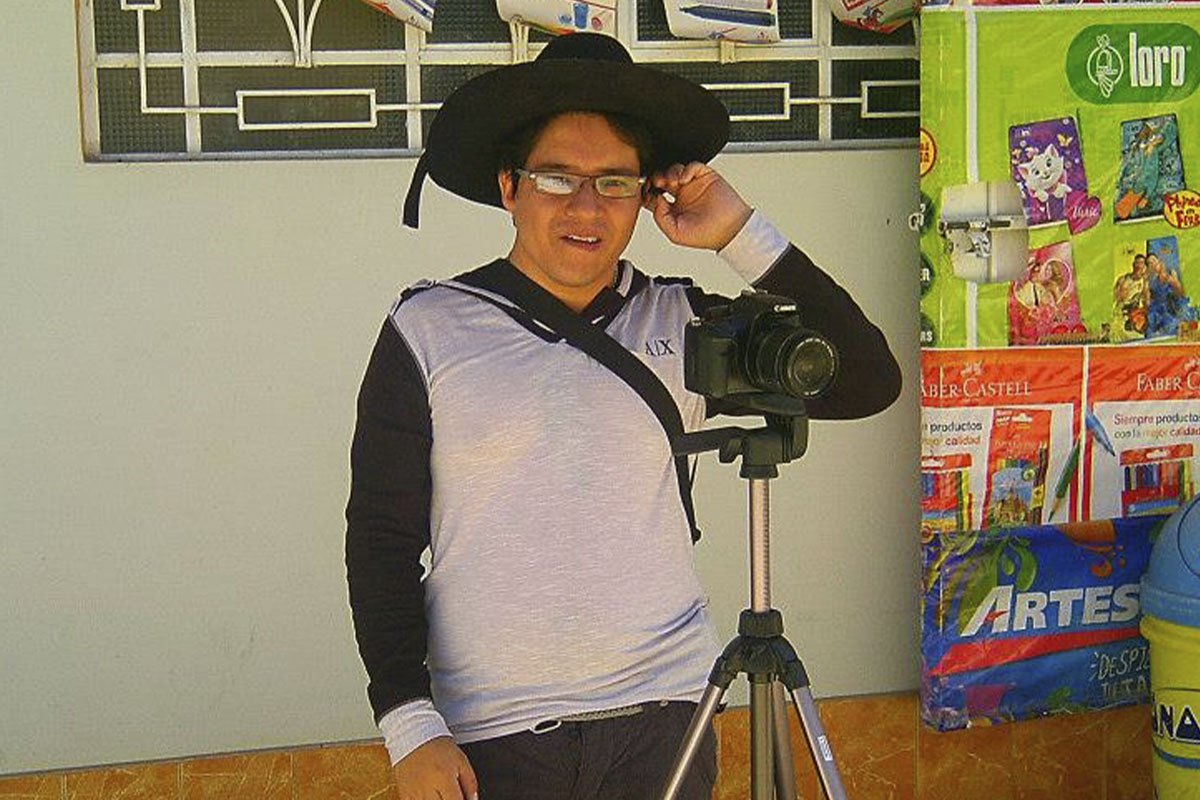 Felipealonsojc's tweet photo. Imaginar que hace 10 años lo dejé todo para iniciar mi vida como publicista.
https://t.co/GfE9vJZWRt https://t.co/WdNli5yJEV