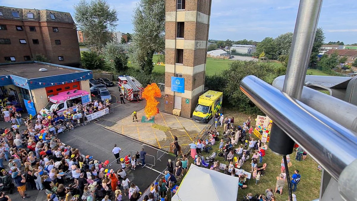 Come see us <a href="/WestSussexFire/">West Sussex Fire & Rescue Service</a> <a href="/BurgessHillFRS/">Burgess Hill F&RS</a> open day today and find out about our Ariel Ladder Platform