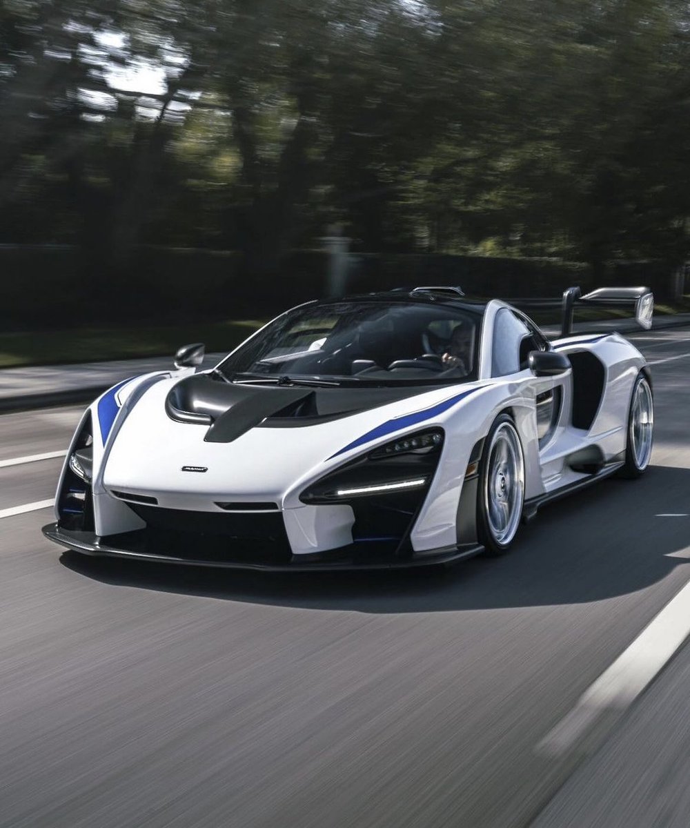 LuxuryCars365's tweet photo. McLaren Senna 🕊️ https://t.co/bAE8bSyMYG