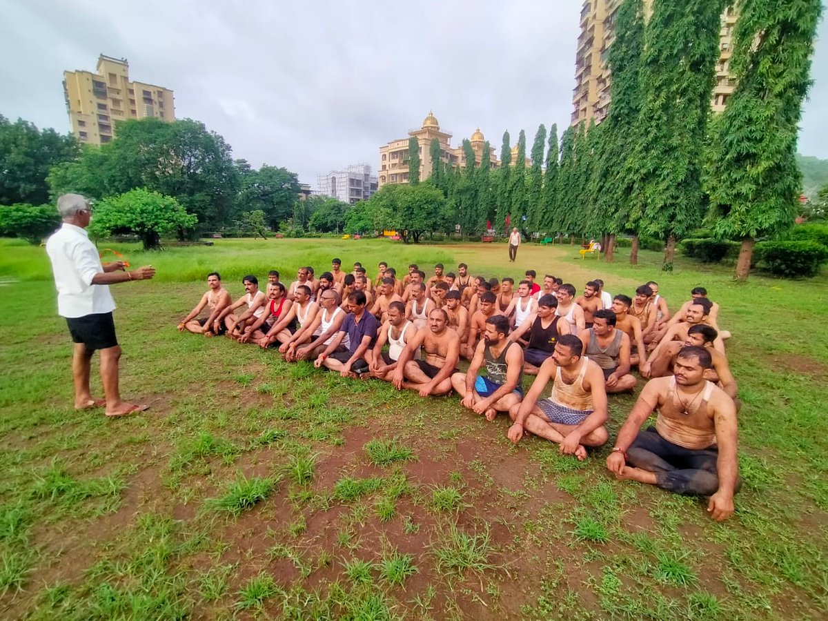 shri_kys's tweet photo. खारघर (नवी मुंबई) में प्राथमिक प्रशिक्षण शिविर सम्पन्न 

महाराष्ट्र संभाग में खारघर (नवी मुंबई) में श्री क्षत्रिय युवक संघ का प्राथमिक प्रशिक्षण शिविर 25 से 27 अगस्त तक आयोजित हुआ। 1/2 https://t.co/g9cnAe14KA