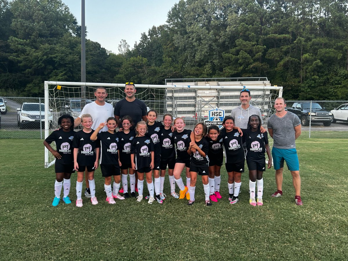 martmarasco's tweet image. Our U10 Girls Soccer Team.  Officially known as the “Aggressives”.  Our #FallProject has begun