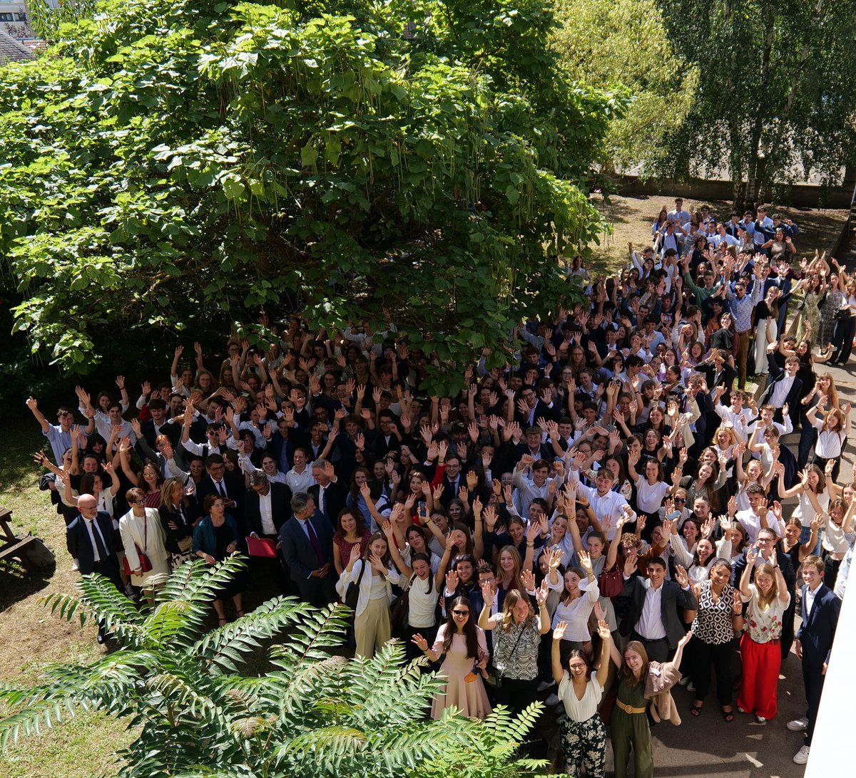 Sciences Po tweet media
