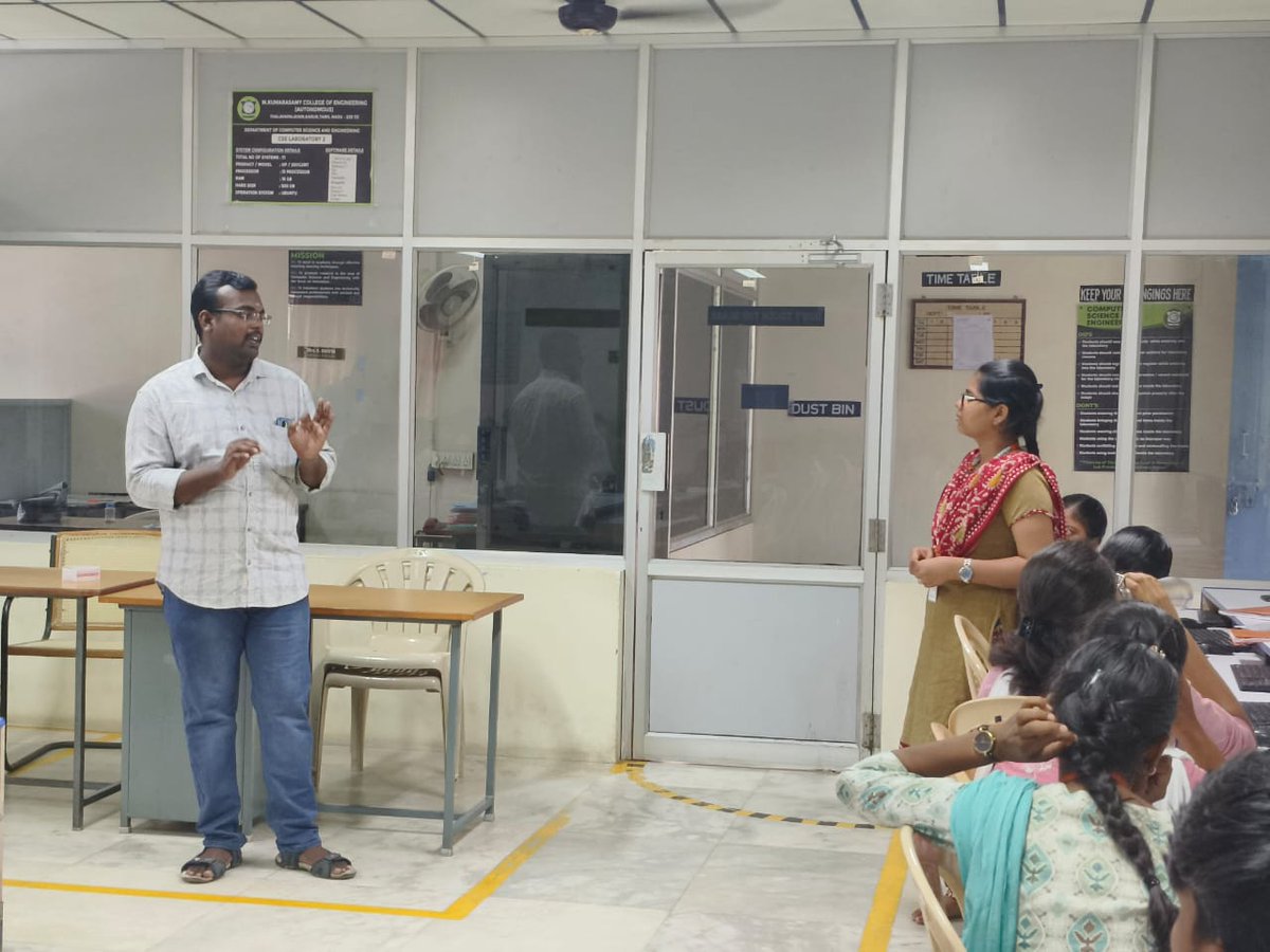 mkcekarur's tweet image. ✨ Glimpses of Alumni Interaction ✨
We're excited to share highlights from the recent session titled "Low Code Revolution: Stories from the Field" held on 24.08.2024.
#AlumniInteraction #LowCodeRevolution #WNSVuram #MKCE #CareerInspiration #StudentDevelopment