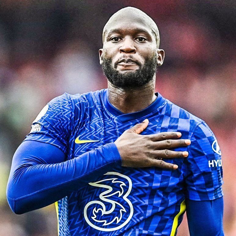fcnewscalcio's tweet photo. 🚨 In giornata ci saranno le firme di #RomeluLukaku con il @sscnapoli e di #Koopmeiners con la @juventusfc ✍🏻 https://t.co/fBEEhOQRW6