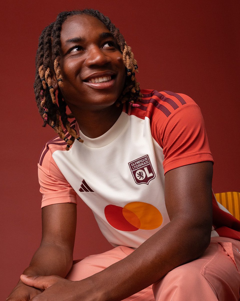 OL Lyonnes tweet media