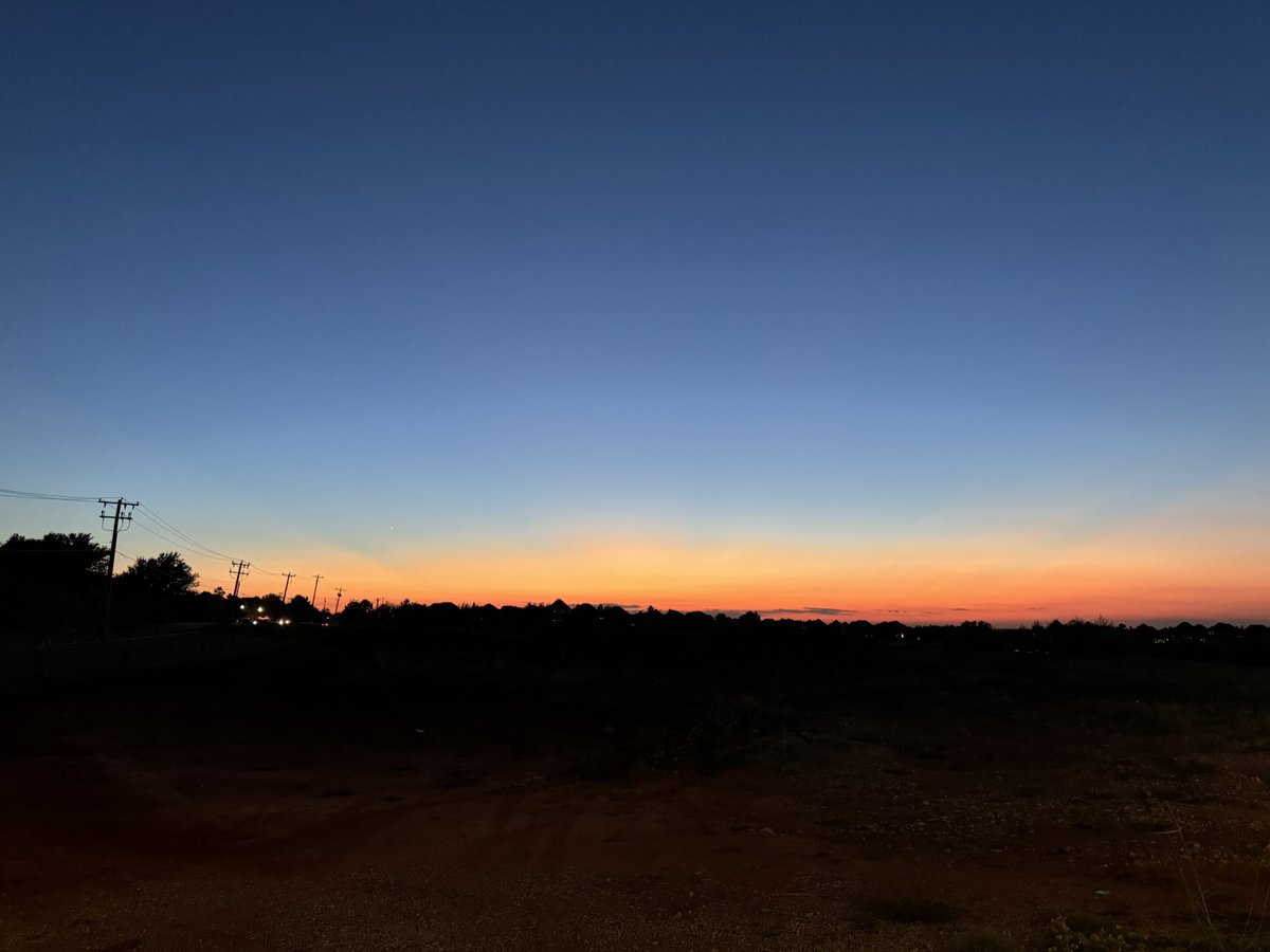 okietechie's tweet photo. August 27th, 2024 #sunset #Oklahoma #Edmond https://t.co/6XC4lLEMjf