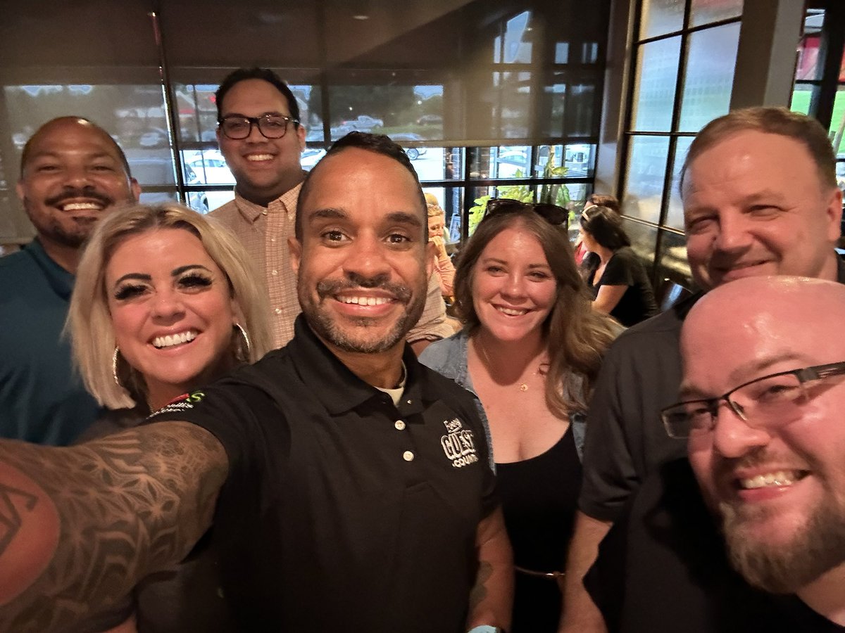 Lyn Jones (@lynaj4) on Twitter photo Had some great visits with <a href="/BKaltved/">Bryan Kaltved</a> and the Minnesota GMs! <a href="/NicholasBPaxton/">Nicholas Paxton</a> <a href="/dougcomings/">doug comings</a> <a href="/train3rgirl/">Kimberly Harding</a> <a href="/Lusarreta77/">@pepe_lusarreta</a> Had some great visits with <a href="/BKaltved/">Bryan Kaltved</a> and the Minnesota GMs! <a href="/NicholasBPaxton/">Nicholas Paxton</a> <a href="/dougcomings/">doug comings</a> <a href="/train3rgirl/">Kimberly Harding</a> <a href="/Lusarreta77/">@pepe_lusarreta</a>