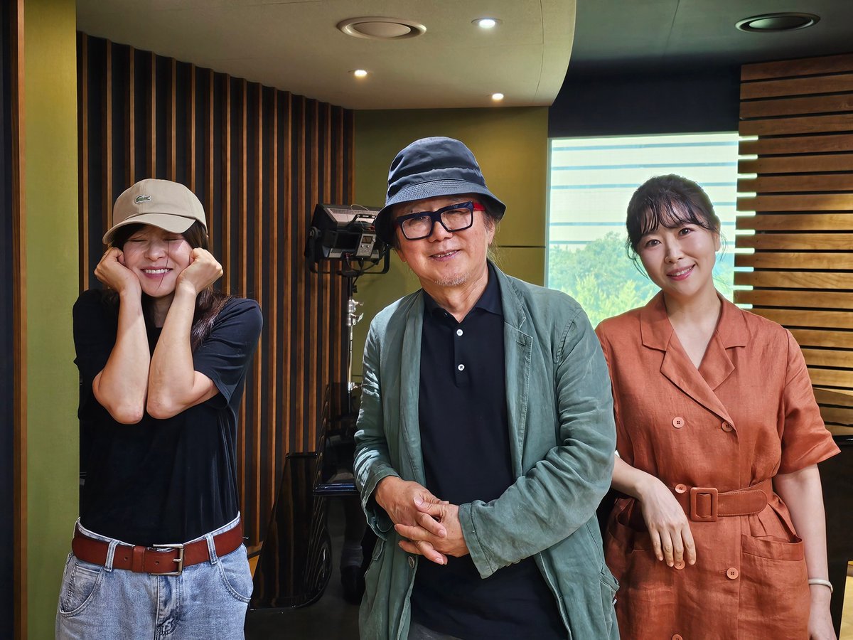 <여름이 끝날 무렵의 라트라비아타> 윤석호 감독 & 김지영 배우가 떴다!💛 웃음 가득 따뜻한 이야기가 오고 간 🎬🎧#최강희의_영화음악 비하인드...