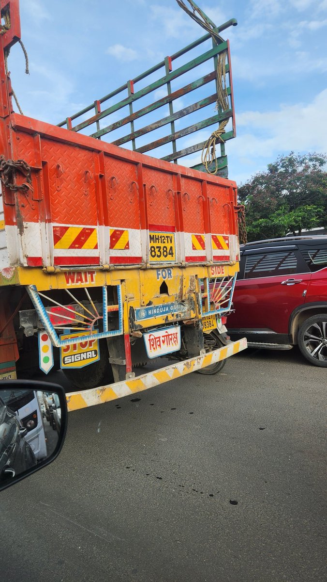 Ashmrcool's tweet photo. @PuneCityPolice This truck driving rashly during office peak hours near Wagheshwar temple on Nagar Road. Excessive honking, not using signal while turning and harassing other drivers. MH12TV8384 @TrafficSahayak https://t.co/nHczWe0ddC