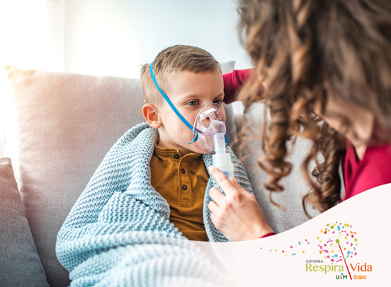 Esta semana se celebra el #DíaMundialdelaFibrosisQuística, una poco conocida enfermedad hereditaria. La mutación del gen CFTR produce secreciones anormalmente espesas que afectan a los sistemas digestivo y respiratorio. Descubre más 🧬👉acortar.link/tczpTo