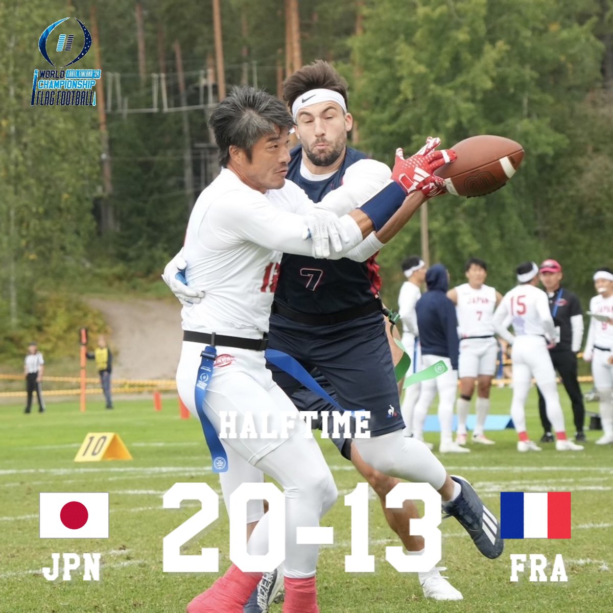 【試合速報】

フラッグフットボール世界選手権
男子　グループH

前半終了

日本　20－13　フランス

伊藤の鮮やかなダイビングキャッチで先制TD！　前半終了間際に木下がこの試合2つ目の貴重なTDレシーブ！

#フラッグフットボール #flagfootball <a href="/flagwc24/">Flagwc24</a> <a href="/japan_flagfoot/">japan_flagfootball</a>