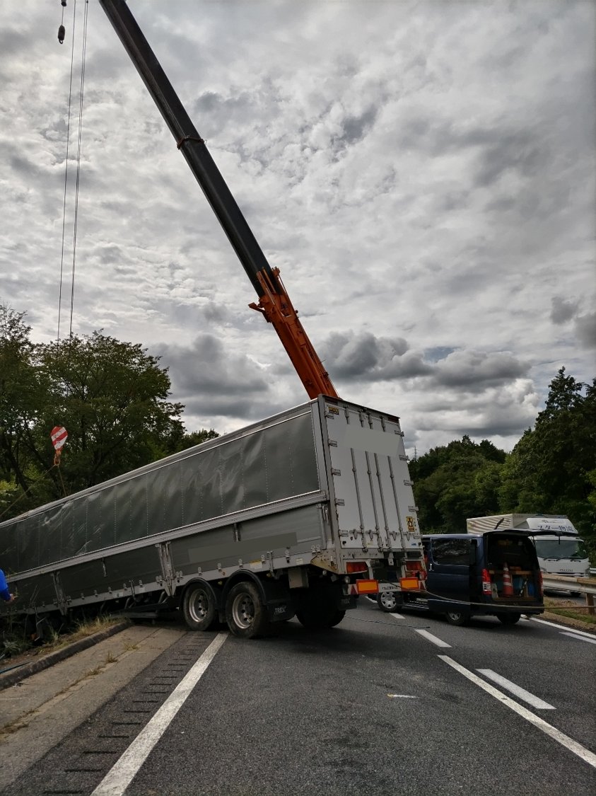 通行止め情報（15:40現在）】 #中央道 土岐JCT～多治見IC間（下り線