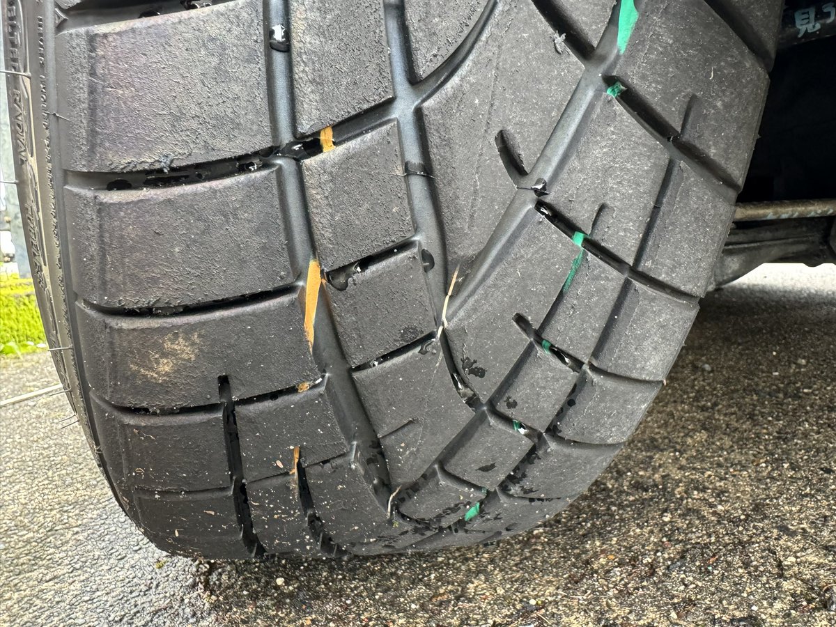 ひできち tweet media