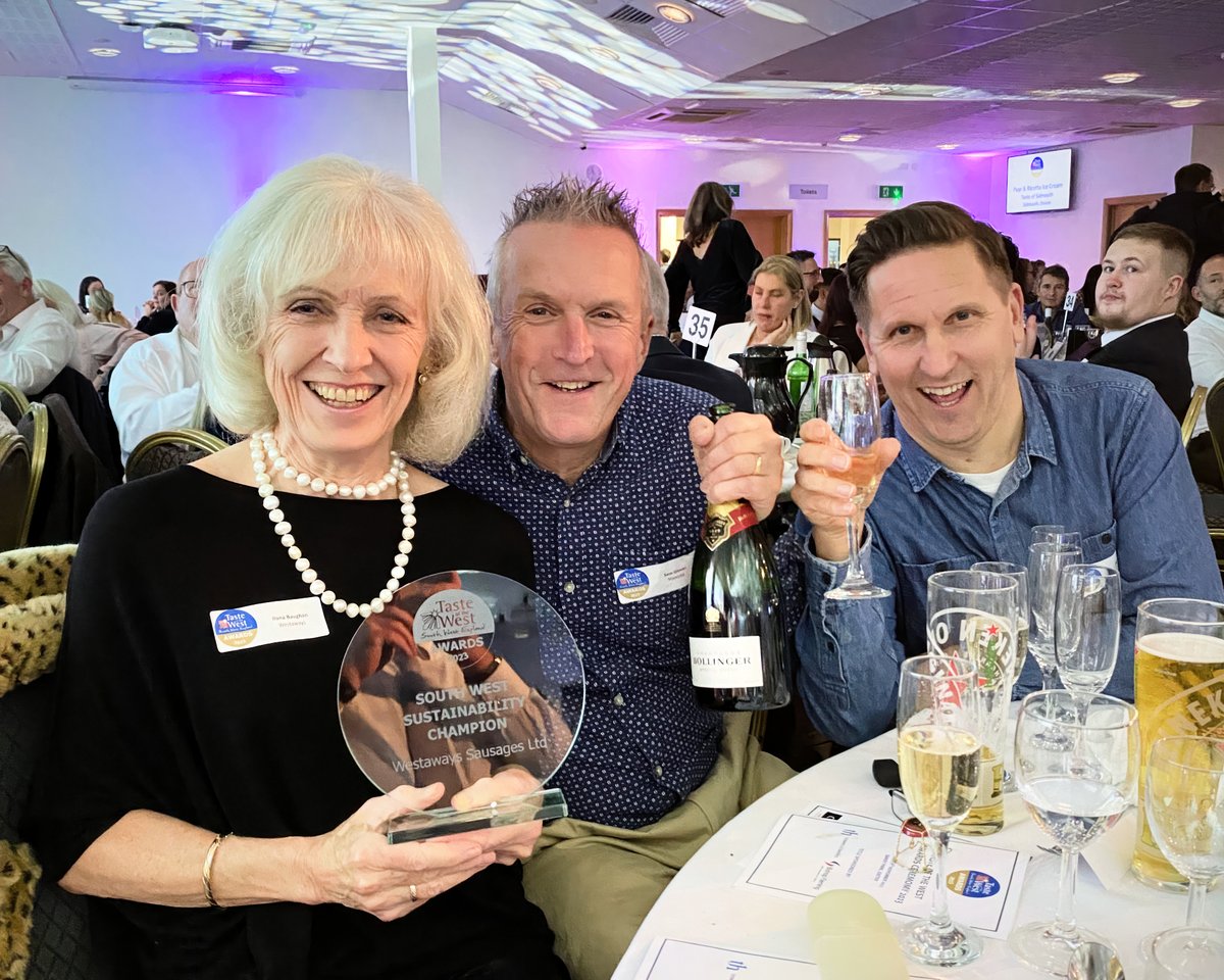 Stancold_UK's tweet image. It's almost time to get our tickets for this year's @Tasteofthewest Awards! As you can see from the pictures, the Stancold Food Projects team had an absolute blast attending last year's awards 😁🎉🍻
#tasteofthewest #Exeter #foodanddrink #southwestuk
