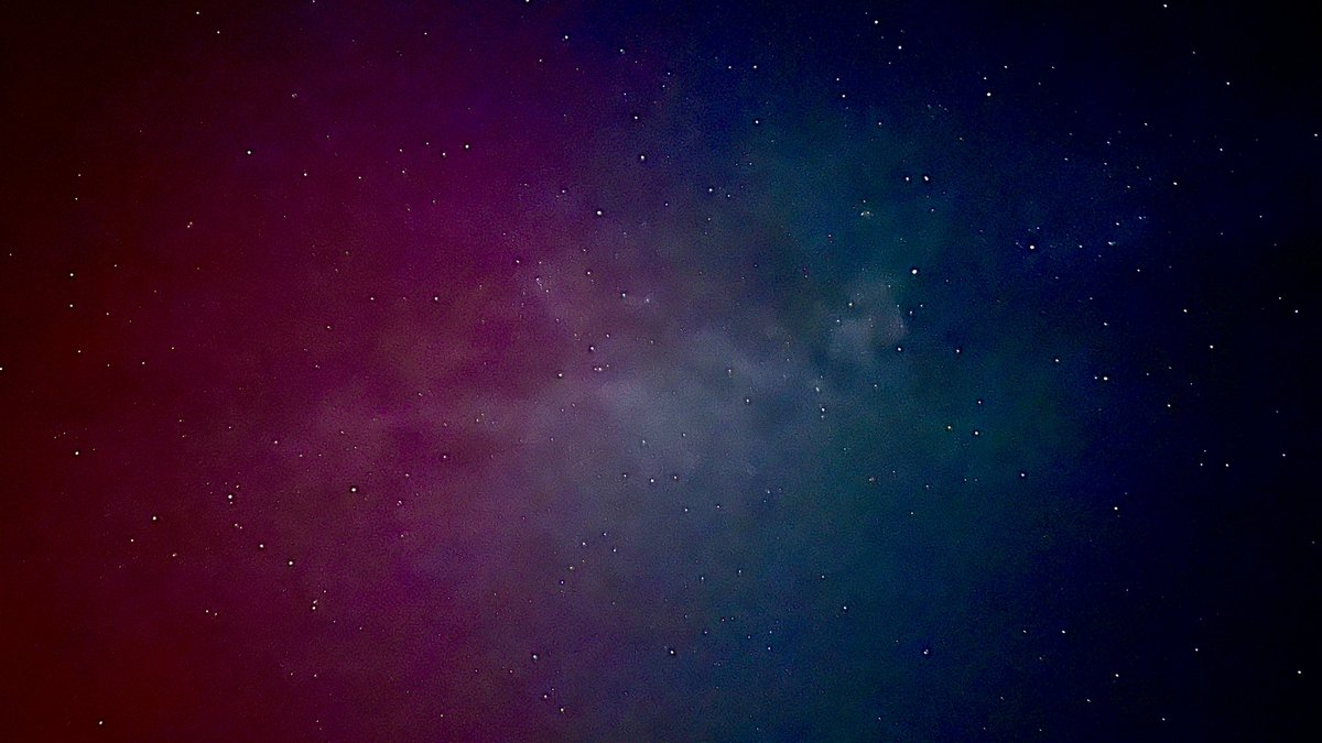 And a few more😊…(it was so clear, even saw some of the Aurora glow overlapping with the Milky Way tonight.)