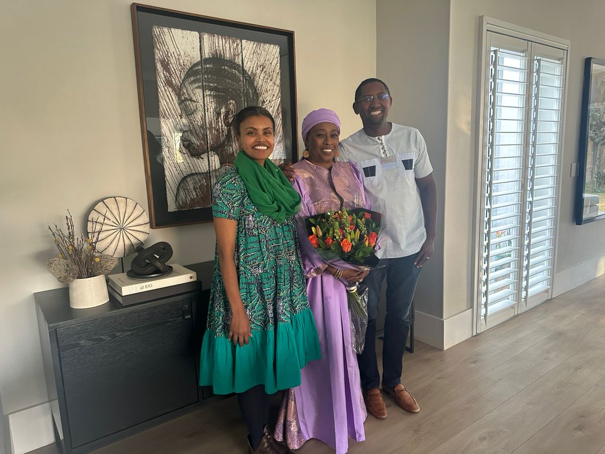 DuPretoria's tweet photo. Continuous celebrations ! This time by the leaders in Joburg https://t.co/bkOUIv6l8e