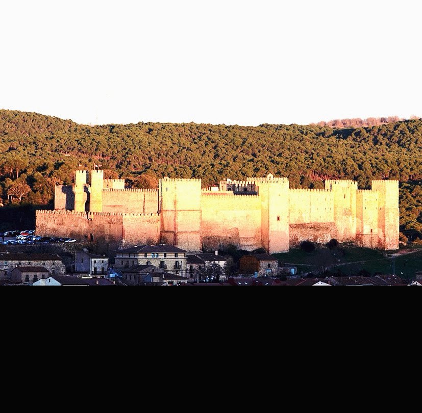 Ampliamos nuestra experiencia en la intervención de Bienes de Interés Cultural para uso hotelero con una nueva adjudicación, la Rehabilitación del Castillo Parador de Sigüenza. Las actuaciones se centrarán en la adecuación de zonas comunes y en la mejora de la envolvente térmica.
