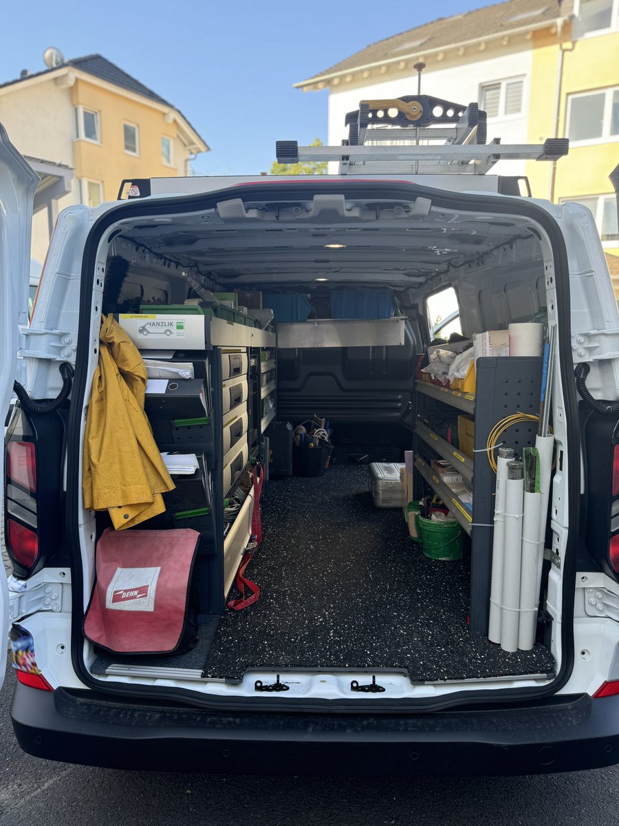 Jim Farley tweet media