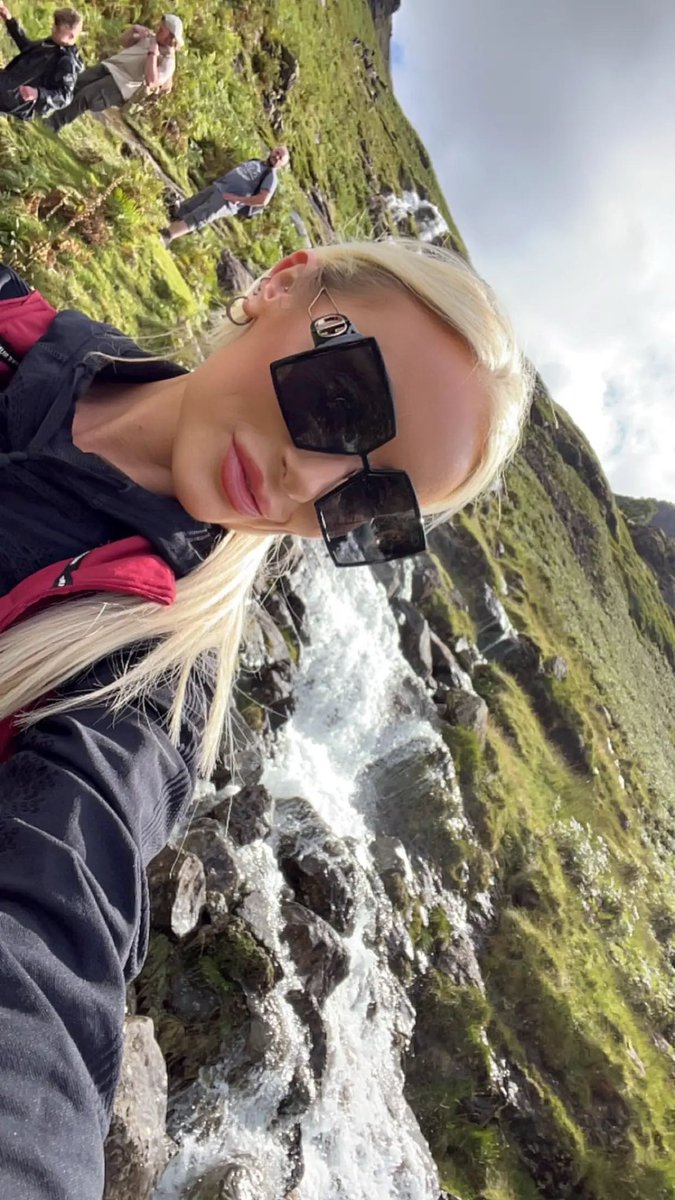 Lhotselouxox's tweet photo. Stunning!! #thelakes #buttermere #LakeDistrict #waterfall #nature #naturelovers https://t.co/f4DiiRCu49