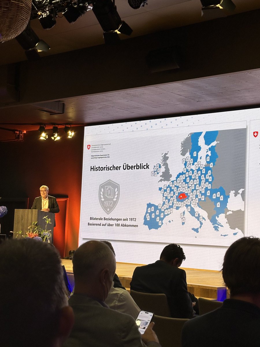 Barbara Schaffner (@baschaffner) on Twitter photo Die Schweiz und Europa - eine Beziehung mit über 100 Abkommen, aber ohne #Stromabkommen.
Das ist teuer und gefährdet die Versorgungssicherheit.
<a href="/enussbi/">Eric Nussbaumer</a> am #aeesuissekongress Die Schweiz und Europa - eine Beziehung mit über 100 Abkommen, aber ohne #Stromabkommen.
Das ist teuer und gefährdet die Versorgungssicherheit.
<a href="/enussbi/">Eric Nussbaumer</a> am #aeesuissekongress